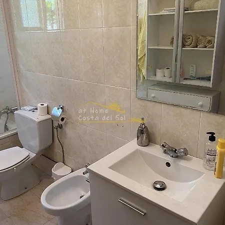 شاليه Paco Con Piscina Privada تورّوكس كوستا