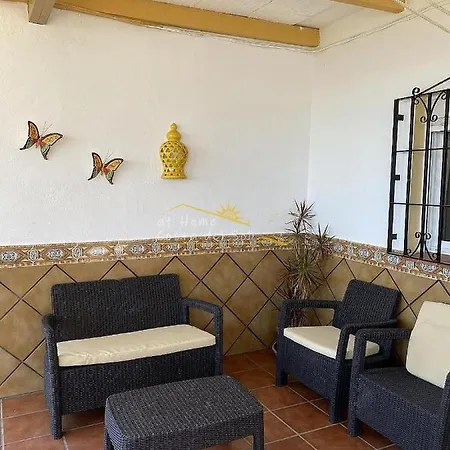 Paco Con Piscina Privada شاليه تورّوكس كوستا