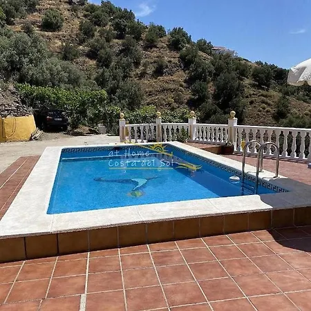 شاليه Paco Con Piscina Privada تورّوكس كوستا