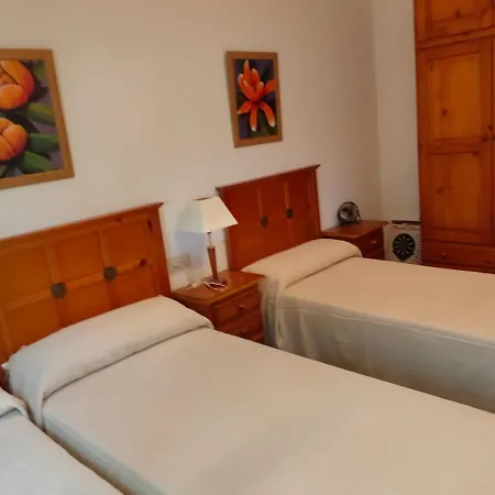 Paco Con Piscina Privada شاليه *